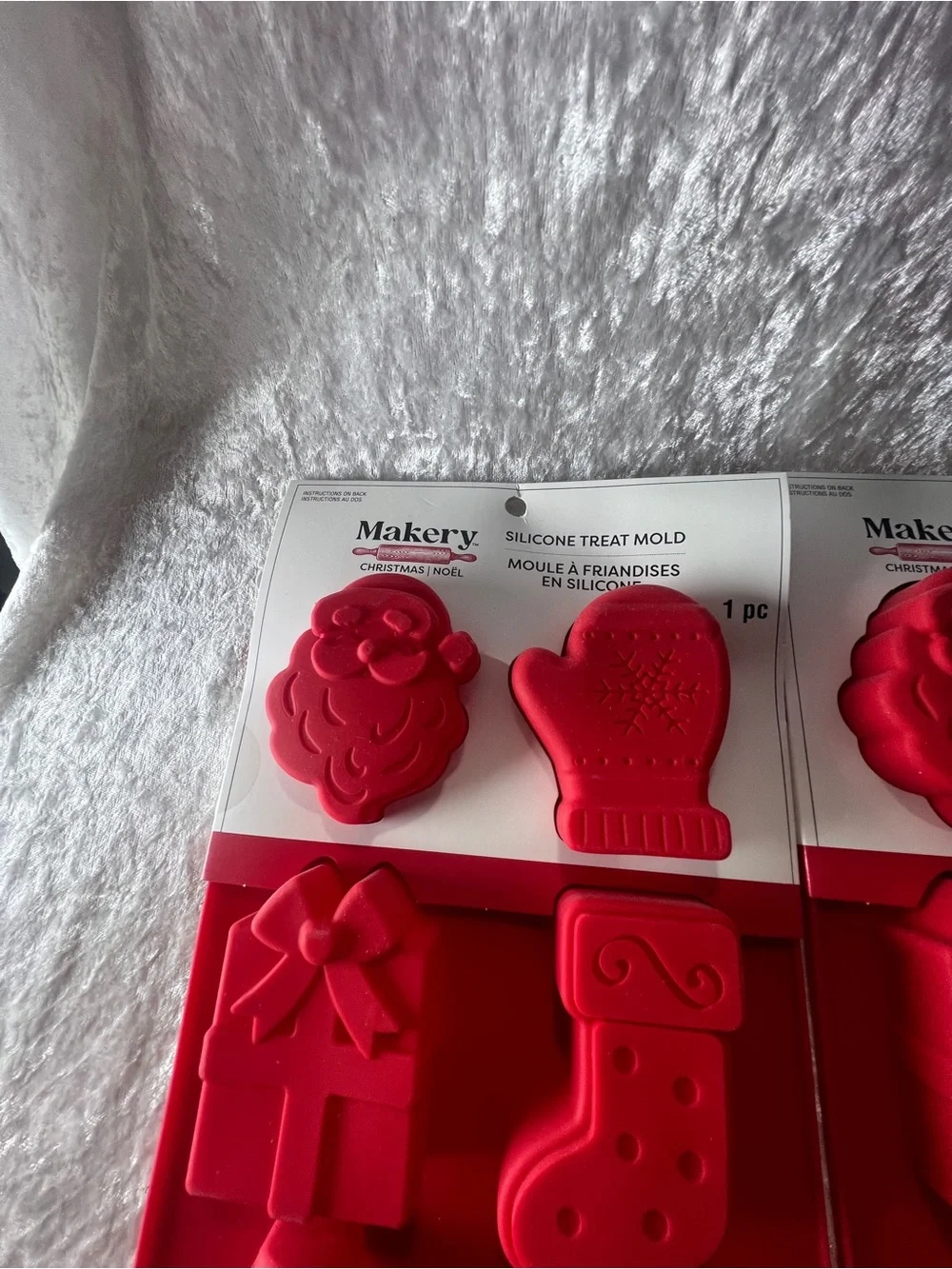 Marky set red